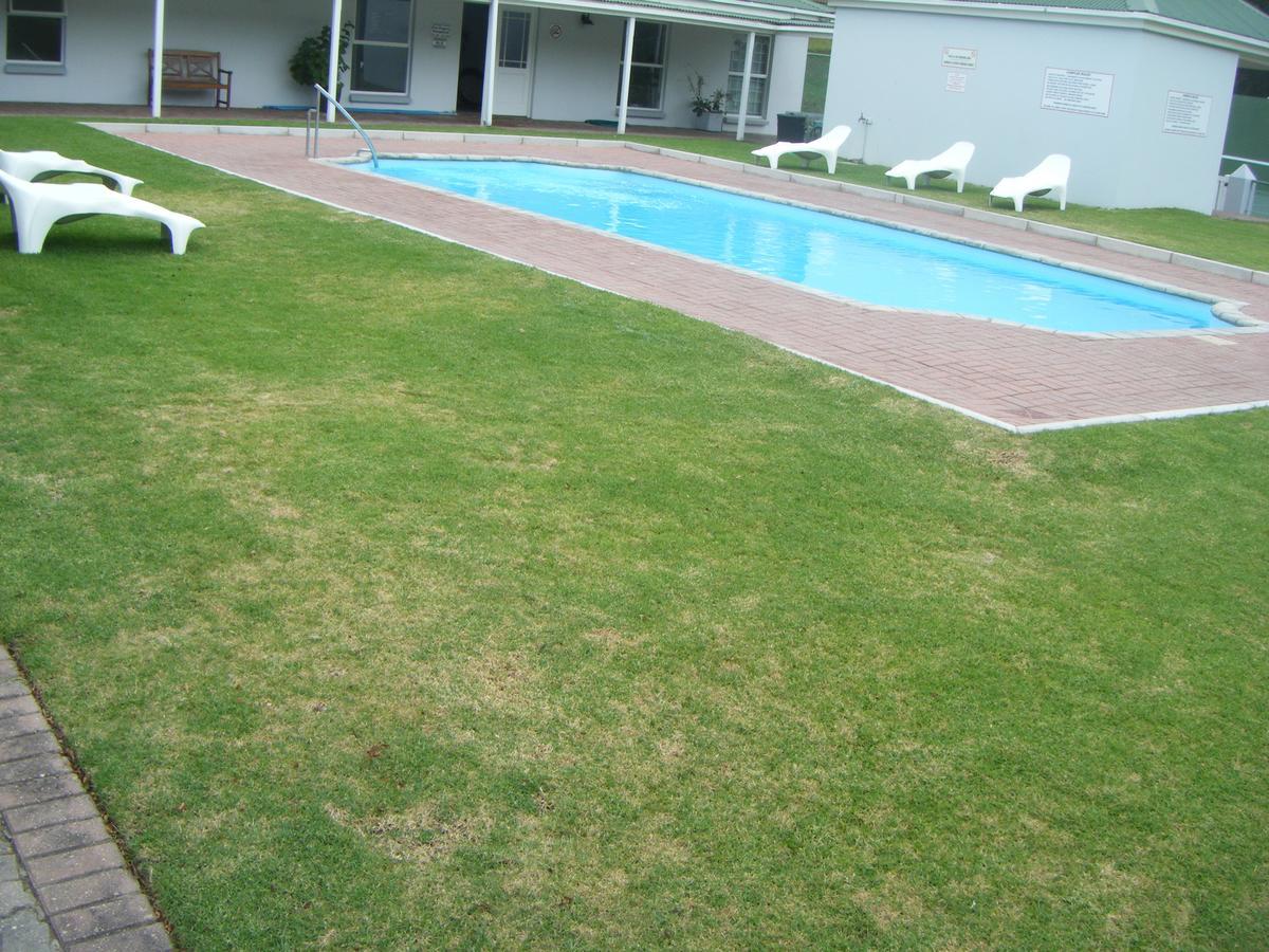 3 Riverclub Mews Apartment Plettenberg Bay Exterior foto